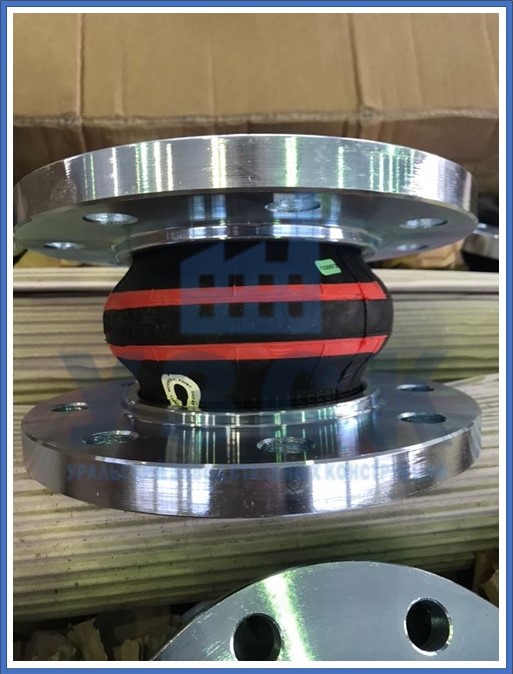 компенсатор резиновый фланцевый в Невинномысске